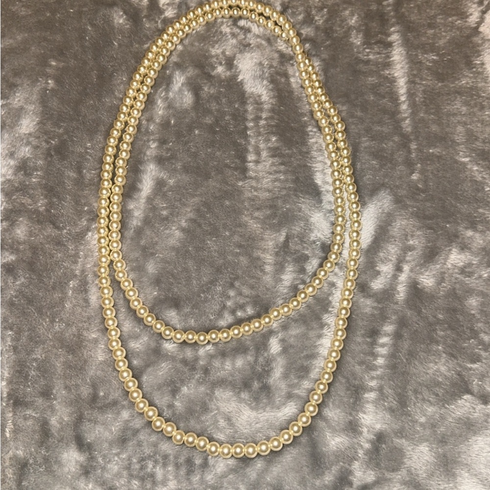 Vintage Elegant Pearl Necklace